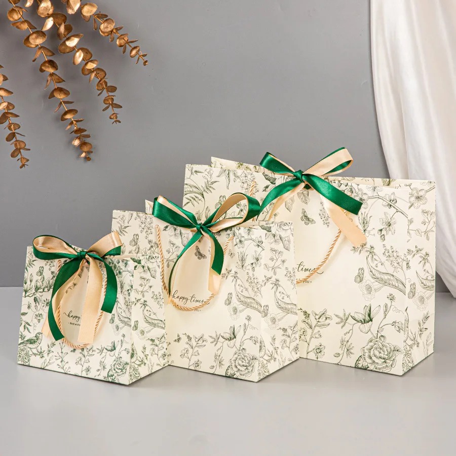 10Pcs Floral Print Paper Gift  - Luxury Skincare Packaging review and price